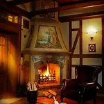 Palac Czarny Las 4* Wozniki