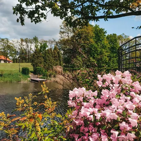 Hotel Palac Czarny Wożniki