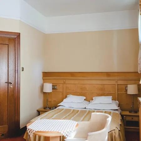 Hotel Palac Czarny 4*