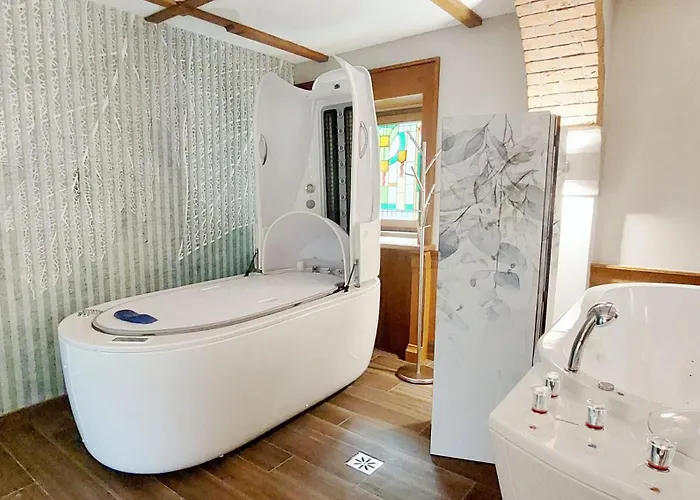 Palac Czarny Hotel 4*