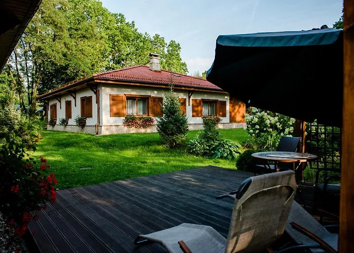 Palac Czarny Hotel 4*