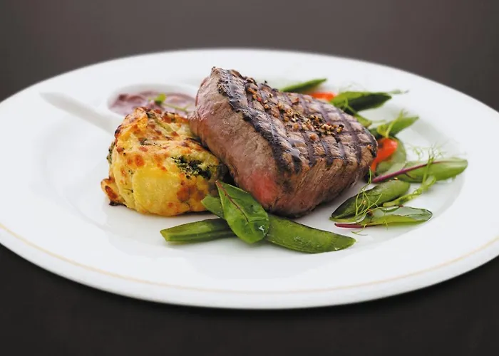 Hotel Palac Czarny Wożniki