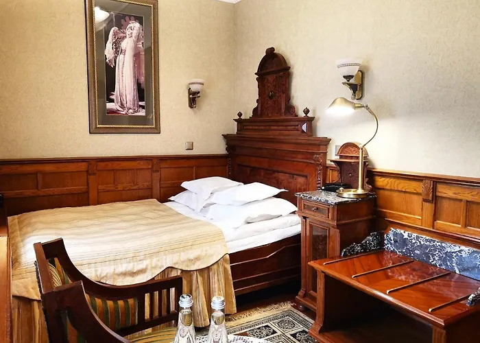 Hotel Palac Czarny Las